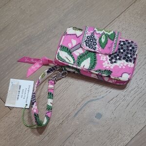 NWT Vera Bradley Priscilla Pink Wallet Women's Floral Pink and Green Wristlet